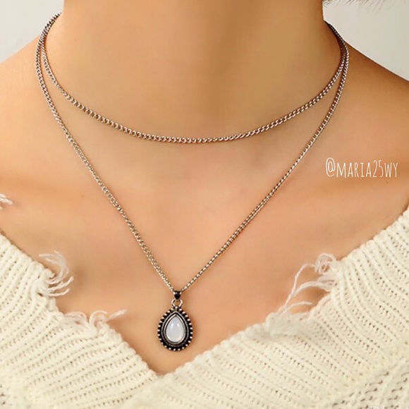 ᕼOᔕT ᑭIᑕK 🏆 NEW⚡️ “Water Drop” Layered Choker - Picture 4 of 6